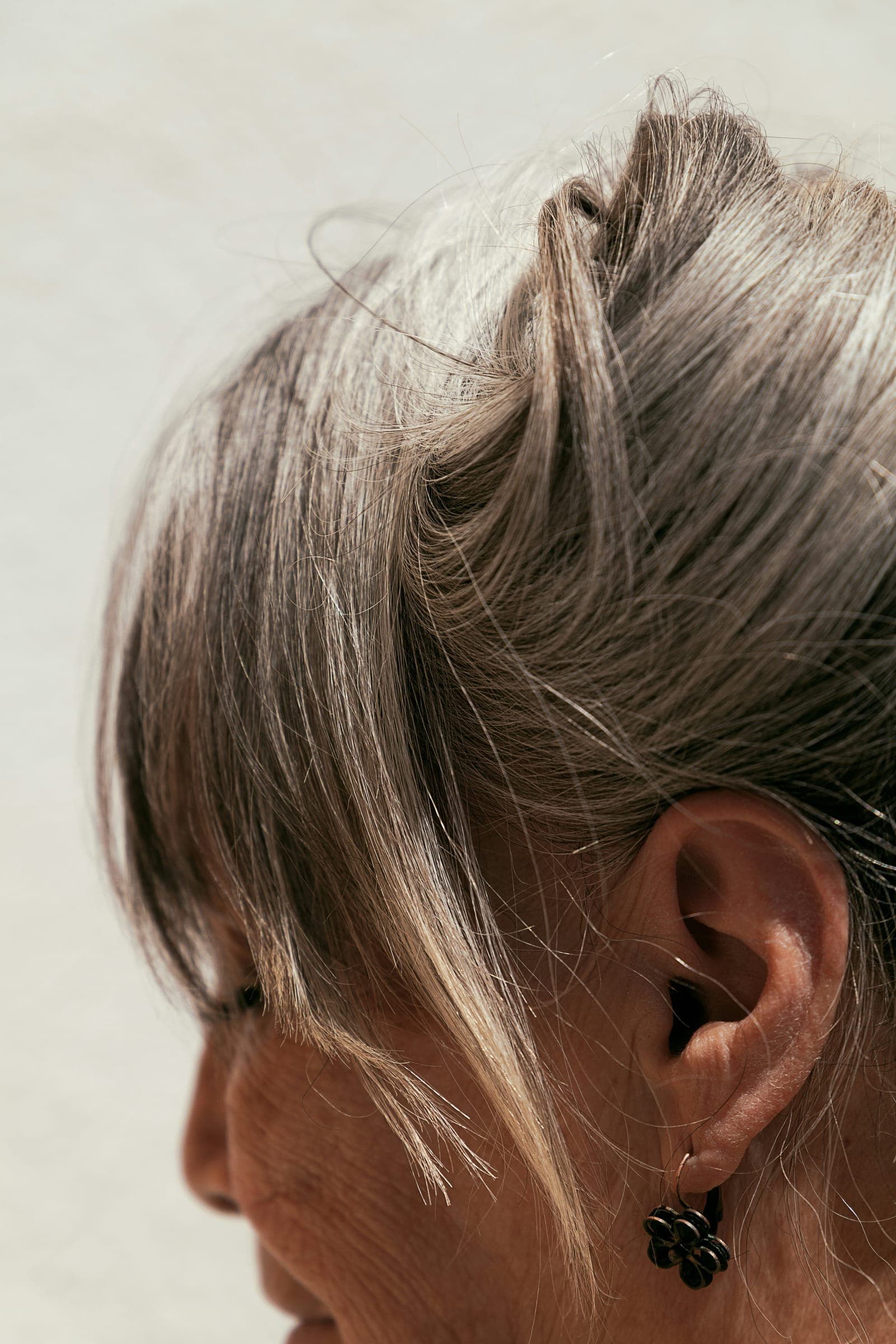 Facial Sagging After Menopause — Why the Face Seems to Drop All at Once
